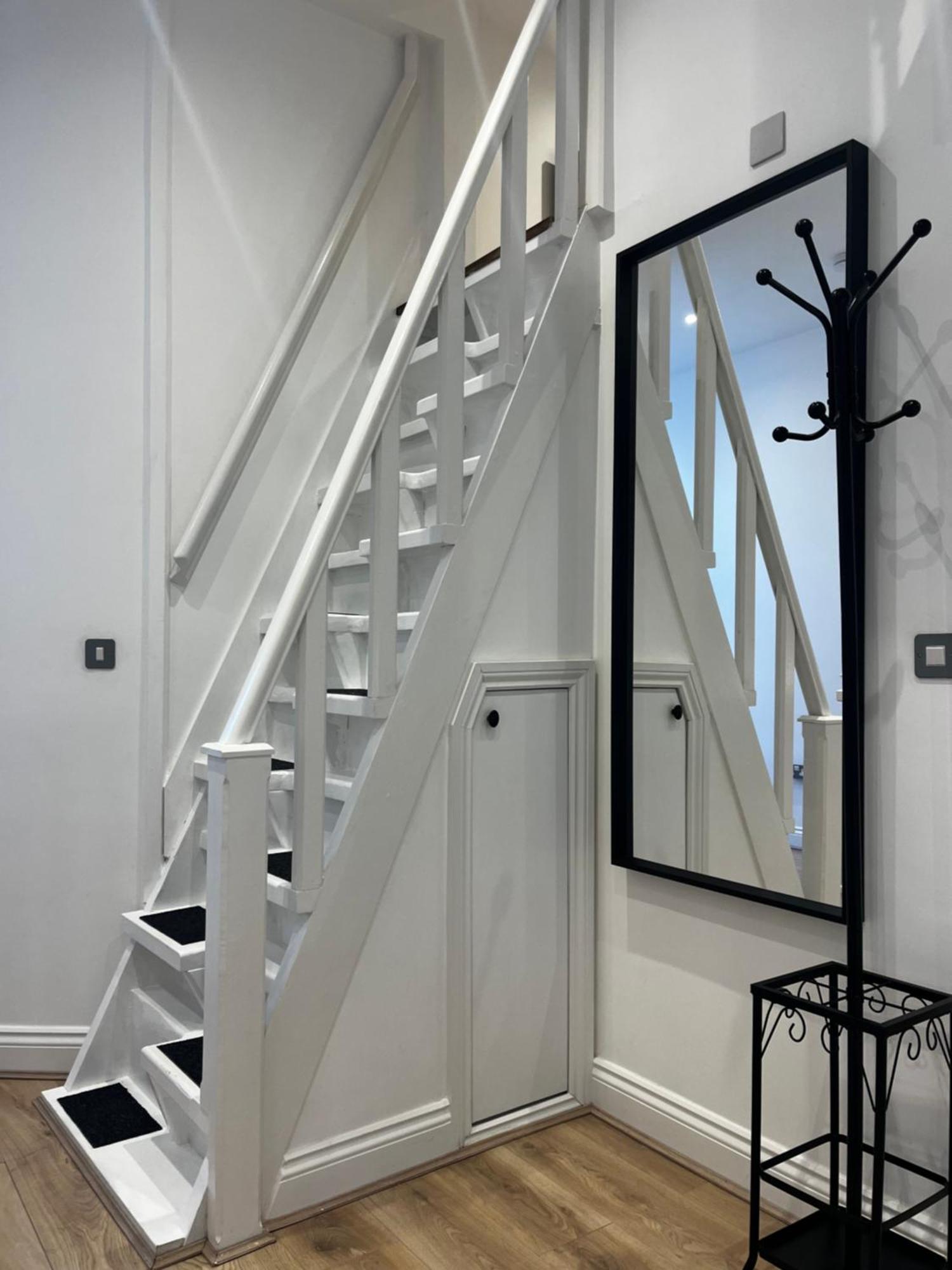 Newly Renovated Stunning Warehouse Apartment ボーンマス エクステリア 写真