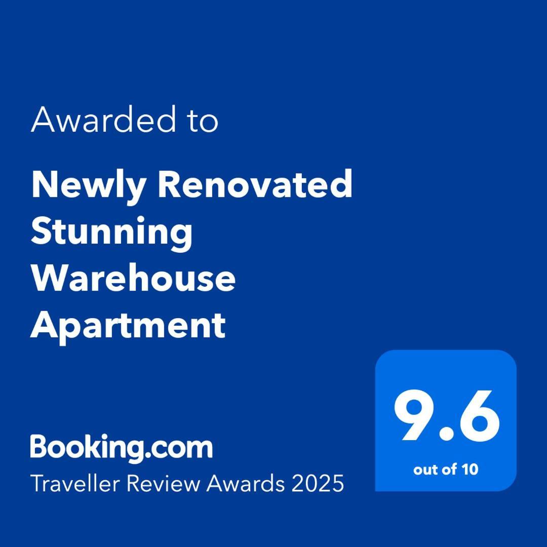 Newly Renovated Stunning Warehouse Apartment ボーンマス エクステリア 写真